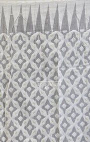 Swarn White Jamdani Saree with Geometric Woven Design With Zari Butta Highlights