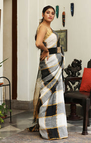 A Striking Linen Sraee in White & Black Checks with Zari Detailing