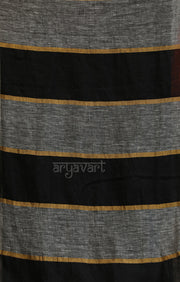 A Striking Linen Sraee in White & Black Checks with Zari Detailing