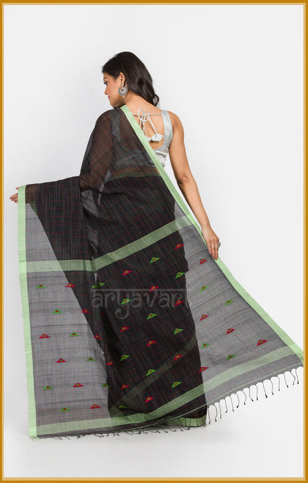 Black pure cotton saree with Handwoven Jamdani motifs
