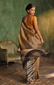 Play of Gold & Silver In A Tissue Linen Saree