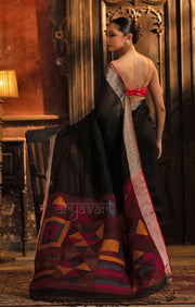 Black Linen Saree With Geometric Woven Jamdani Design on Pallu
