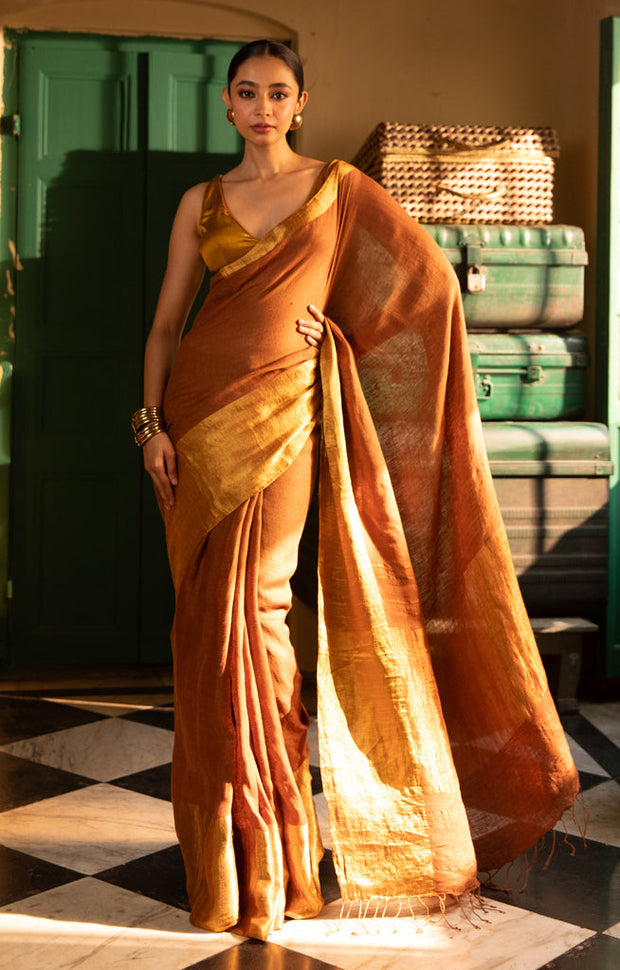 Absolutely Stunning Caramel Textured Linen Saree With Gold Zari Border & Pallu