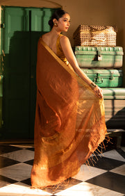 Absolutely Stunning Caramel Textured Linen Saree With Gold Zari Border & Pallu
